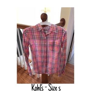 Kohl’s Long sleeve flannel : Size s